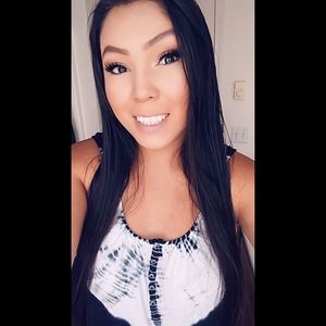 Meet your Posher, Alexis